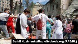 Наступствы расейскай ракетнай атакі на дзіцячы шпіталь у Кіеве. Ілюстрацыйнае фота.
