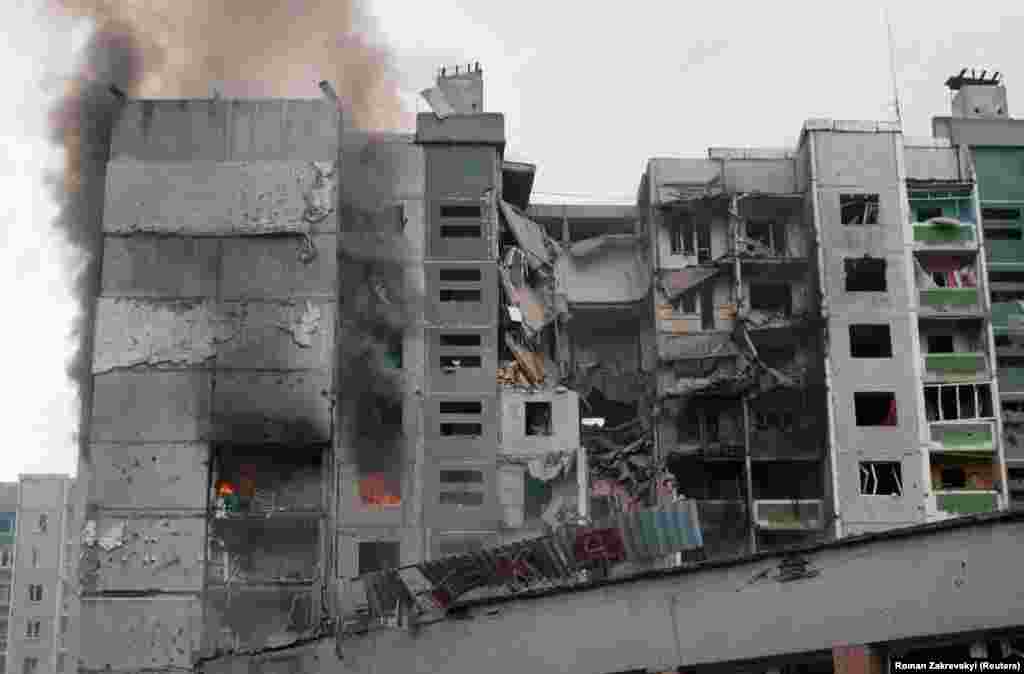 UKRAINE - A view shows a residential building damaged by recent shelling, as Russia&#39;s invasion of Ukraine continues, in Chernihiv, Ukraine March 3, 2022