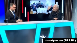 Andranik Koçaryan AzadlıqRadiosunun studiyasında