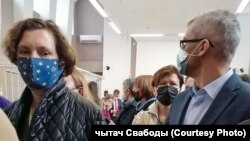 Перад пачаткам суду над Вольгай Залатар.