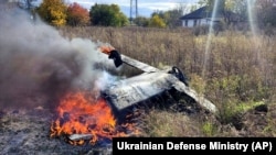 Рэшткі расейскай ракеты, запушчанай па Ўкраіне, архіўнае фота