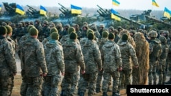 Украинские военные на полигоне в Житомирской области, 21 ноября 2018 года