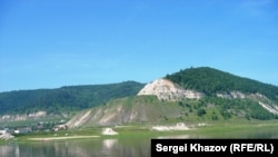 Село Ширяево у Жигулевских гор.
Фото Анатолия Виноградова
