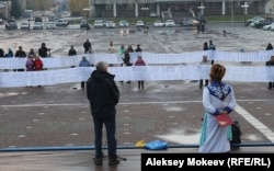 Митинг в Горно-Алтайске с требованием захоронить пазырыкскую мумию не был многолюдным