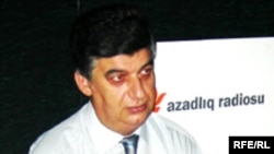 Əli Məsimli "Azadlıq" radiosunun Bakı Bürosunda, 14 iyul 2006