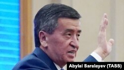 So‘o‘ro‘nbay Jeenbekov Qirg‘iziston tarixida iste’fo bergan ilk prezident bo‘ldi.