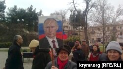 Митинг в поддержку Путина в Севастополе