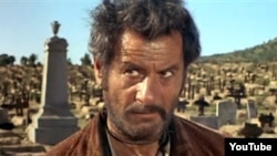 Eli Wallach "Yaxşı, pis və zalım" filmində, zalım rolunda.