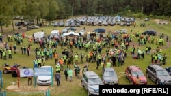 Архіўнае фота. Тры тысячы чалавек шукалі Максіма Мархалюка ў верасьні