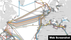 Основная часть межконтинентального интернет-трафика проходит по подводным оптоволоконным кабелям.