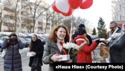 Фатографка «Нашай Нівы» Аляксандра Піліповіч-Сушчыц пасьля 7 сутак на Акрэсьціна