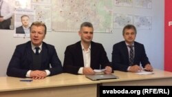 Віталь Рымашэўскі, Юрась Губарэвіч і Анатоль Лябедзька (зьлева направа)