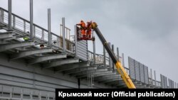 Строительство железнодорожной части Крымского моста