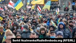 «Украінцы будуць супраціўляцца». У Кіеве прайшоў Марш адзінства за Ўкраіну — фотарэпартаж