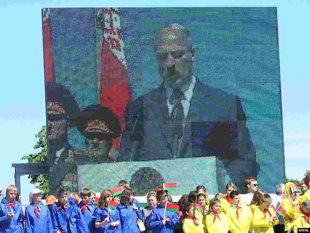 Дзень рэспублікі 3 ліпеня 2008.